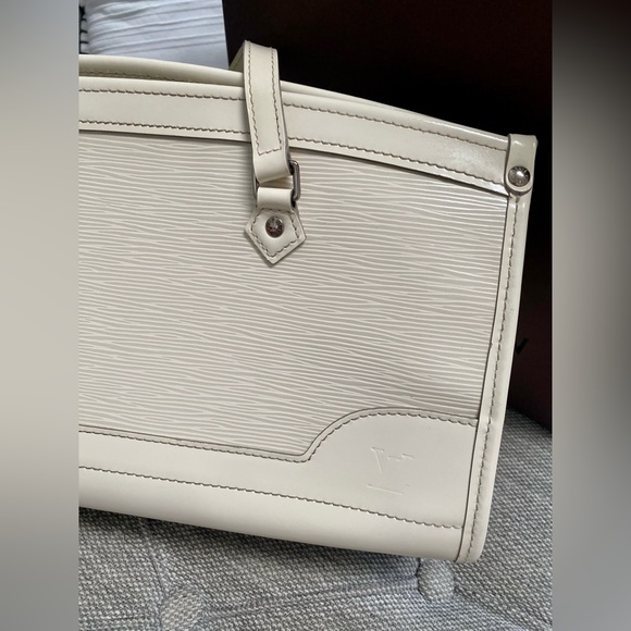 Louis Vuitton Madeleine PM Ivoire purse M5933J and wallet - Picture 4 of 16